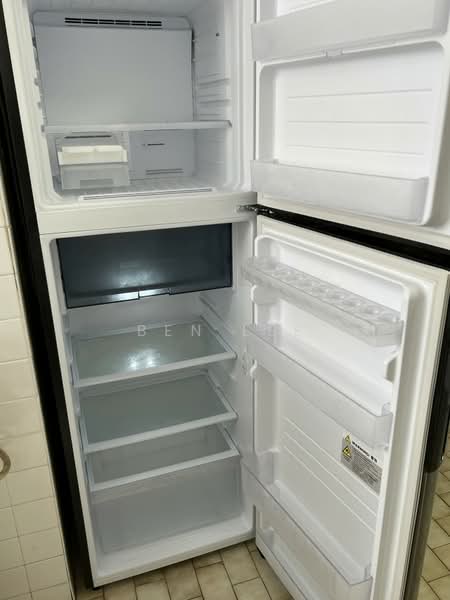 533 Bukit Batok Street 51, 533 Bukit Batok Street 51, 2 Bedrooms, 646 sqft, HDB Flat For Rent, by Ben Lee, 25182891 - PropertyGuru.com.sg