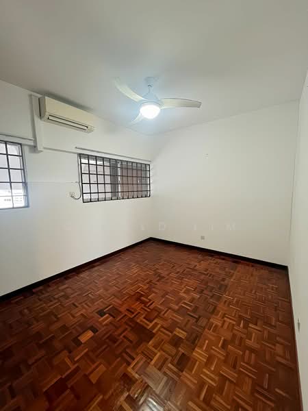 Ridgewood Condominium, 61 Mount Sinai Drive, 3 Bedrooms, 1,743 sqft, Condominium For Rent, by Gerald Lim, 25183373 - PropertyGuru.com.sg