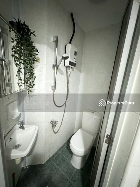 For Rent - Sunshine Plaza