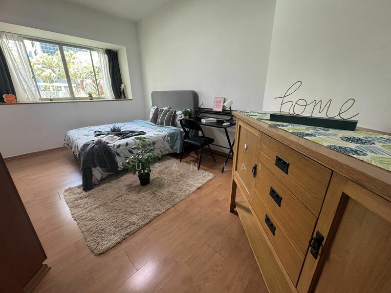 For Rent - Sunshine Plaza