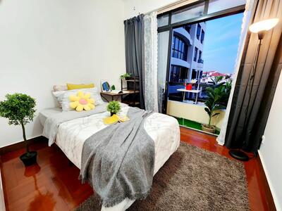 For Sale - Eastpoint Green