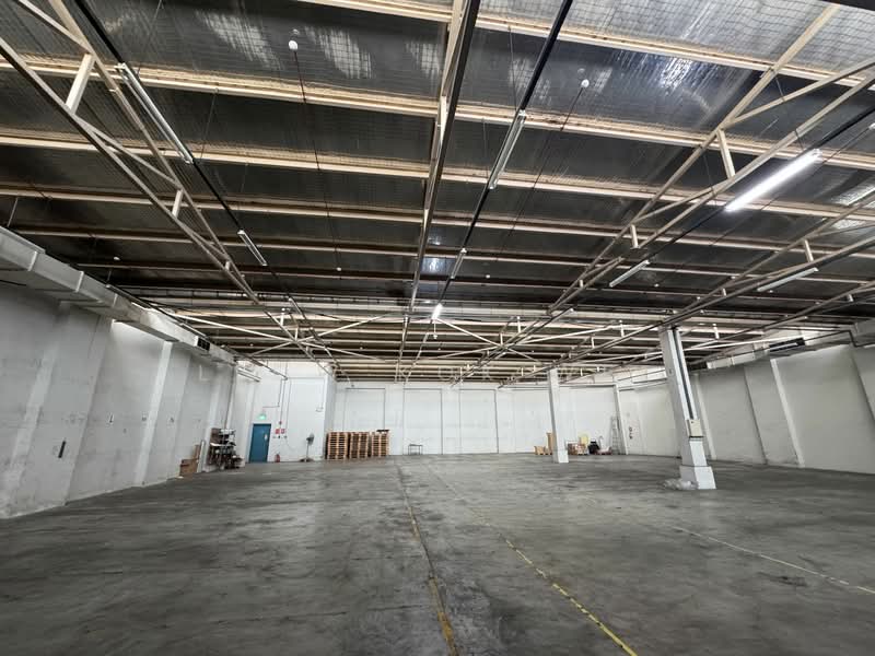 Ancillary dorm B2 Industry property @ Ubi dorm conversion, Ubi ave 4, 112,000 sqft, Light Industrial (B1) For Rent, by Leow Kok Wee, 25183611 - CommercialGuru.com.sg