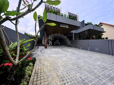 For Sale - ❤️ DEALMAKERS ✨ D15 | ROSE LANE BRAND NEW SEMI DETACHED HOUSE.