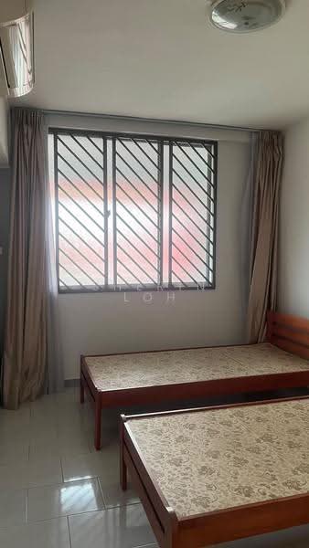 18 Toh Yi Drive, 18 Toh Yi Drive, Clementi Park / Upper Bukit Timah, 2 Bedrooms, 689 sqft, HDB Flat For Rent, by Sherin Loh, 25183998 - Bedroom - PropertyGuru.com.sg