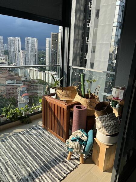 Stirling Residences, 25 Stirling Road, 3 Bedrooms, 883 sqft, Condominium For Rent, by Petrina Ngo, 25184343 - PropertyGuru.com.sg