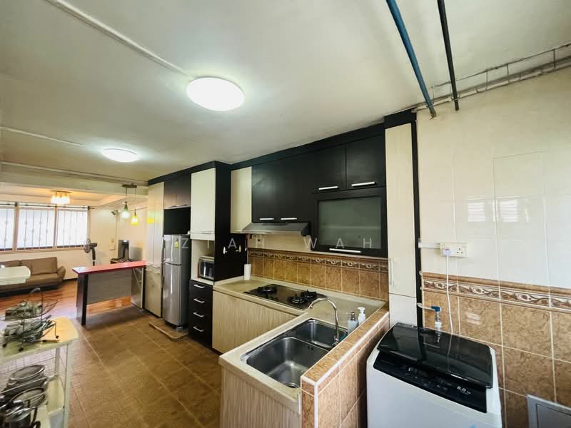 856 Tampines Street 82, 856 Tampines Street 82, 3 Bedrooms, 904 sqft, HDB Flat For Rent, by Raziah Wahab, 25184726 - PropertyGuru.com.sg