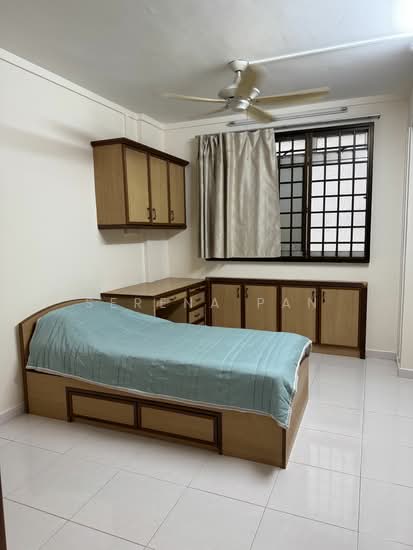 For Rent - 305 Tampines Street 32