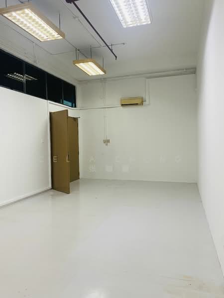 Eunos Techpark, 60 Kaki Bukit Place, 650 sqft, Light Industrial (B1) For Rent, by Celia Chong 张瑂籣, 25185521 - CommercialGuru.com.sg