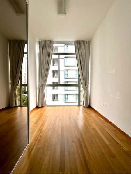Loft @ Nathan, 31 Nathan Road, 2 Bedrooms, 990 sqft, Condominium For Rent, by Enzo Chong, 25185663 - PropertyGuru.com.sg