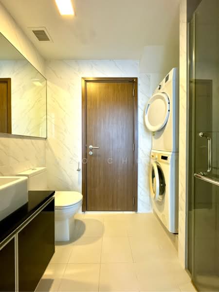 Loft @ Nathan, 31 Nathan Road, 2 Bedrooms, 990 sqft, Condominium For Rent, by Enzo Chong, 25185663 - PropertyGuru.com.sg
