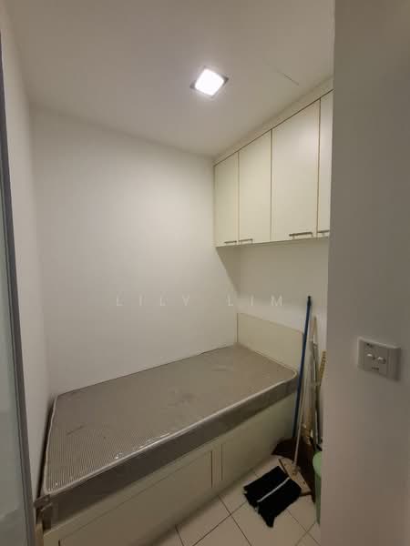 The Light @ Cairnhill, 50 Cairnhill Road, 3 Bedrooms, 1,689 sqft, Condominium For Rent, by Lily Lim, 25185992 - Maid's room - PropertyGuru.com.sg