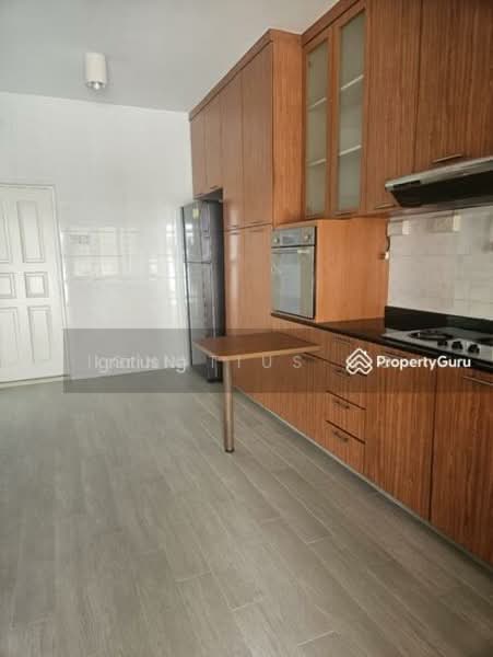 Rosyth Terrace, Rosyth Terrace, Hougang / Punggol / Sengkang, 5 Bedrooms, 2,800 sqft, Terraced House For Rent, by Ignatius Ng, 25186002 - PropertyGuru.com.sg
