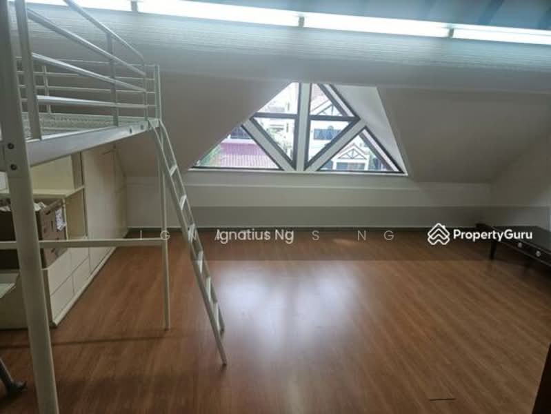 Rosyth Terrace, Rosyth Terrace, Hougang / Punggol / Sengkang, 5 Bedrooms, 2,800 sqft, Terraced House For Rent, by Ignatius Ng, 25186002 - PropertyGuru.com.sg