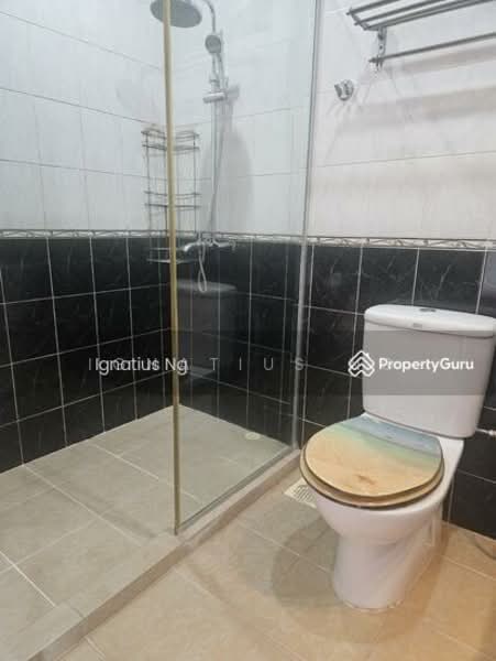 Rosyth Terrace, Rosyth Terrace, Hougang / Punggol / Sengkang, 5 Bedrooms, 2,800 sqft, Terraced House For Rent, by Ignatius Ng, 25186002 - PropertyGuru.com.sg