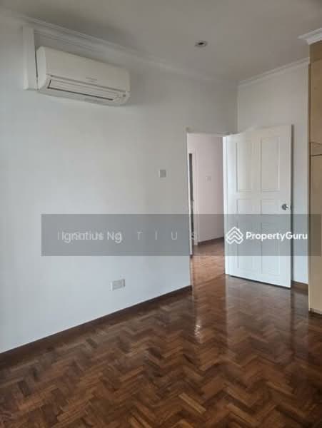 Rosyth Terrace, Rosyth Terrace, Hougang / Punggol / Sengkang, 5 Bedrooms, 2,800 sqft, Terraced House For Rent, by Ignatius Ng, 25186002 - PropertyGuru.com.sg
