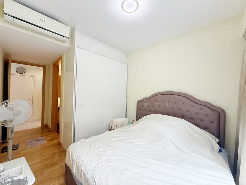 Hedges Park Condominium, 87 Flora Drive, 2 Bedrooms, 797 sqft, Condominium For Sale, by Jayden Peh, 25186023 - PropertyGuru.com.sg