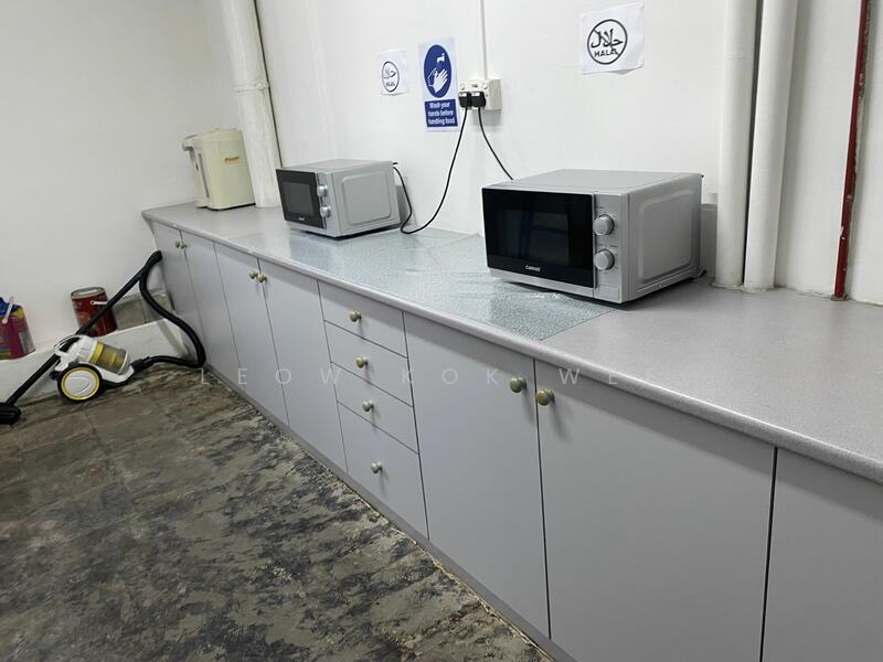 Logistic / workshop/Openyard for oil, gas & marine related trade, Loyang crescent, 10,000 sqft, Factory / Workshop (B2) For Rent, by Leow Kok Wee, 25186164 - CommercialGuru.com.sg