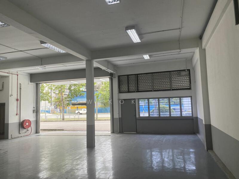 Logistic / workshop/Openyard for oil, gas & marine related trade, Loyang crescent, 10,000 sqft, Factory / Workshop (B2) For Rent, by Leow Kok Wee, 25186164 - CommercialGuru.com.sg