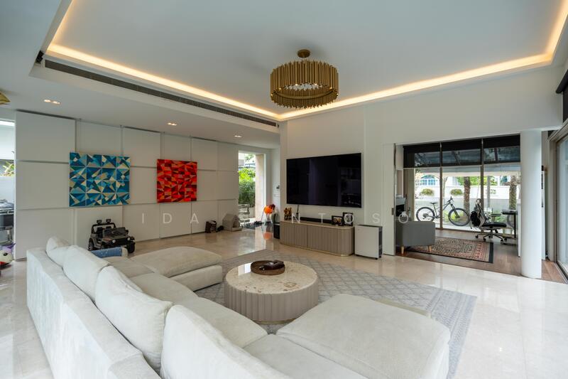 For Sale - Stunning Detached House For Sale-Renovated-Move-in condition.