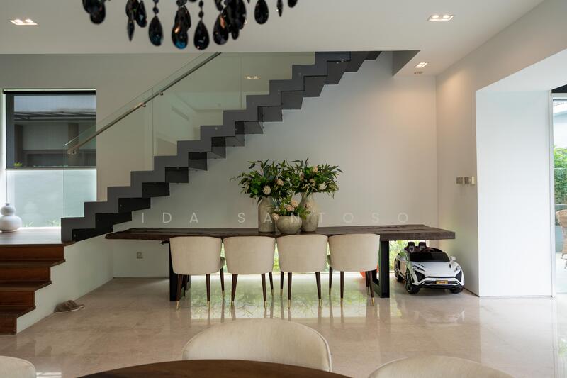 For Sale - Stunning Detached House For Sale-Renovated-Move-in condition.