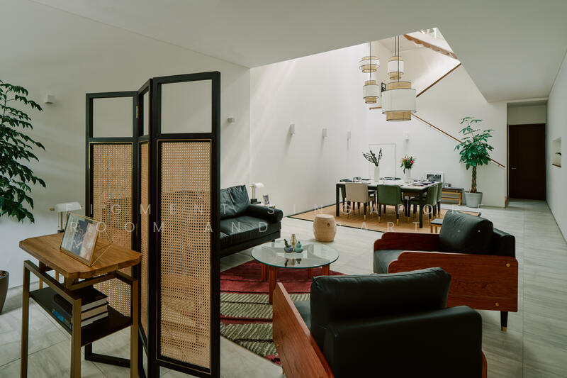 Studio & OneBedroom Loft WalkUp Apartment Shophouse Condo Flat Landed