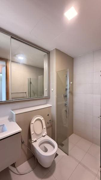 Cube 8, 376 Thomson Road, Newton / Novena, 4 Bedrooms, 1,905 sqft, Condominium For Rent, by Jay Xie, 25187403 - Bathroom - PropertyGuru.com.sg