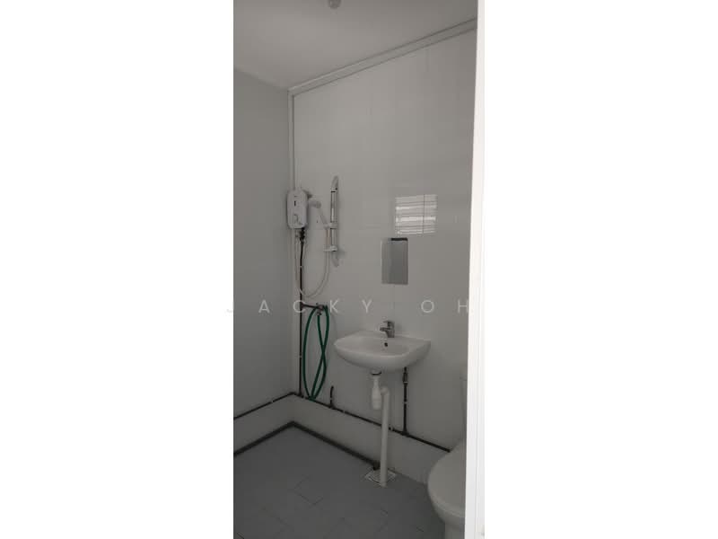 854 Tampines Street 82, 854 Tampines Street 82, 2 Bedrooms, 797 sqft, HDB Flat For Rent, by Jacky Oh, 25187783 - PropertyGuru.com.sg
