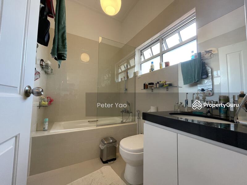 For Rent - Namly Semi D with Pool, Namly Drive off Sixth Avenue