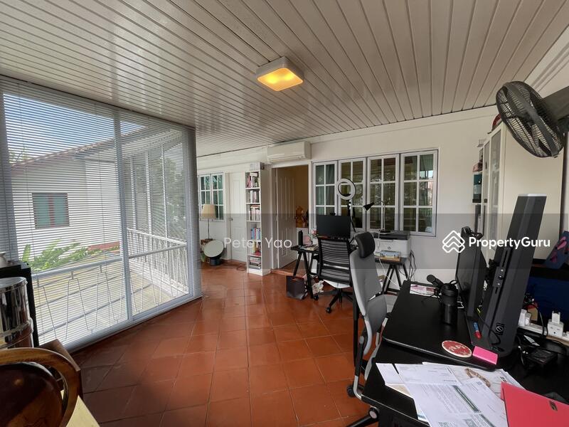 For Rent - Namly Semi D with Pool, Namly Drive off Sixth Avenue