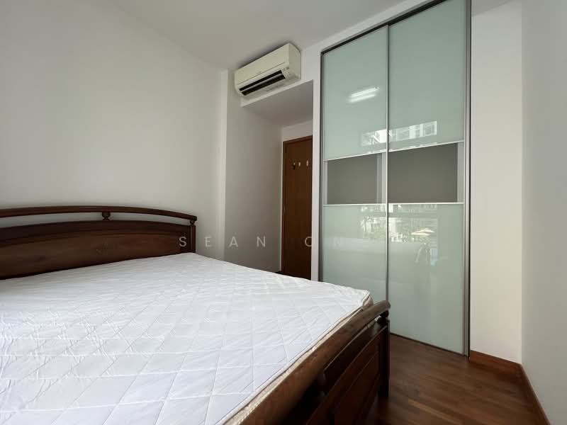 The Lakeshore, 31 Jurong West Street 41, 3 Bedrooms, 1,109 sqft, Condominium For Rent, by Sean Ong, 25187929 - PropertyGuru.com.sg
