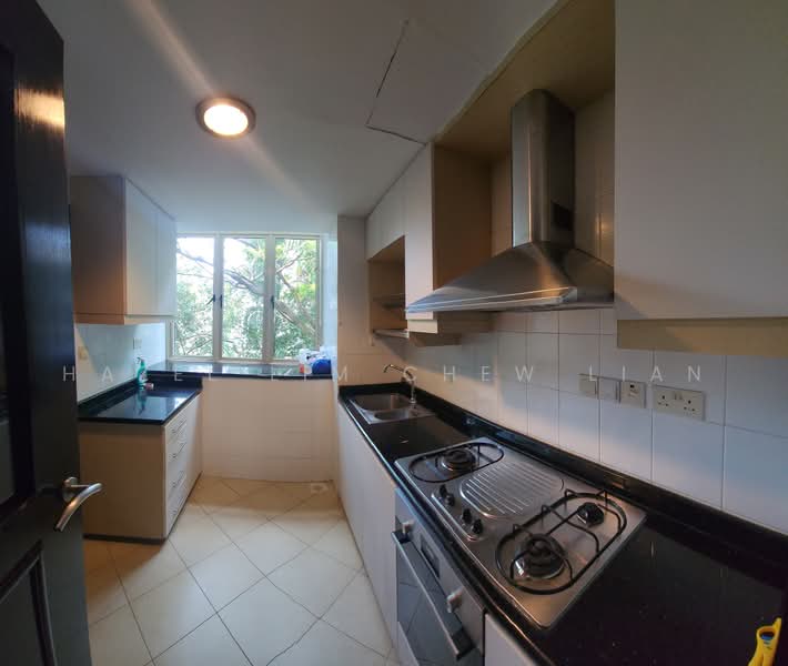 Jervois Regency, 49 Jervois Road, 2 Bedrooms, 969 sqft, Apartment For Sale, by Hazel Lim Chew Lian, 25188002 - PropertyGuru.com.sg