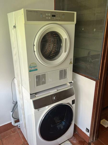 For Rent - 90 Holland Road