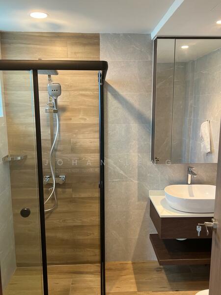 For Rent - 90 Holland Road