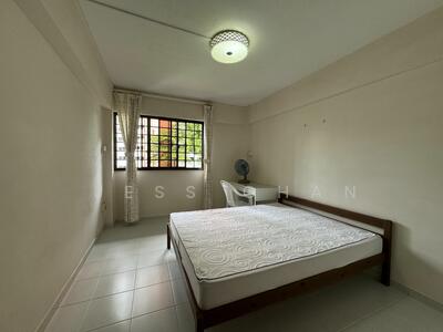 For Rent - 105 Jurong East Street 13