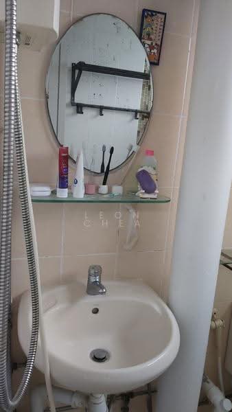 56 Chai Chee Drive, 56 Chai Chee Drive, Bedok / Upper East Coast, Room Rental, 100 sqft, HDB Flat For Rent, by Leon Chea, 25188719 - PropertyGuru.com.sg