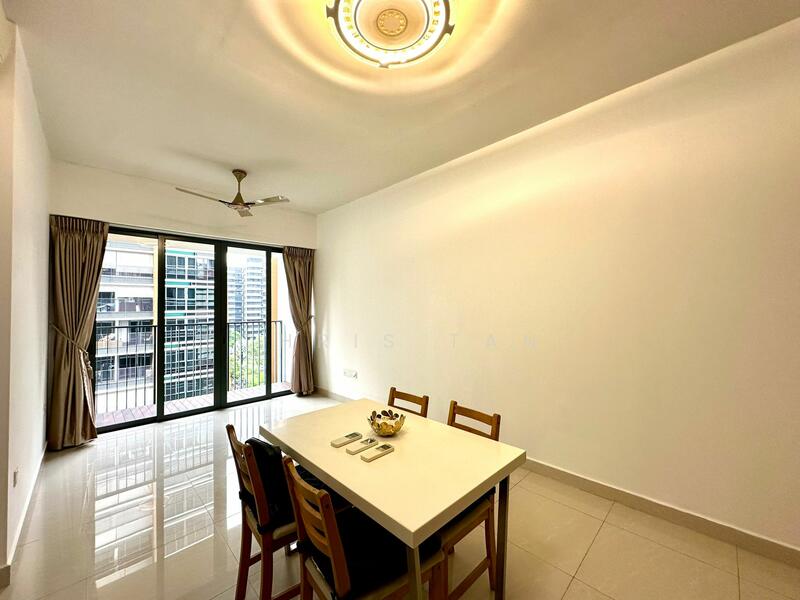 Coco Palms, 27 Pasir Ris Grove, 2 Bedrooms, 753 sqft, Condominium For Rent, by Chris Tan, 25189444 - PropertyGuru.com.sg