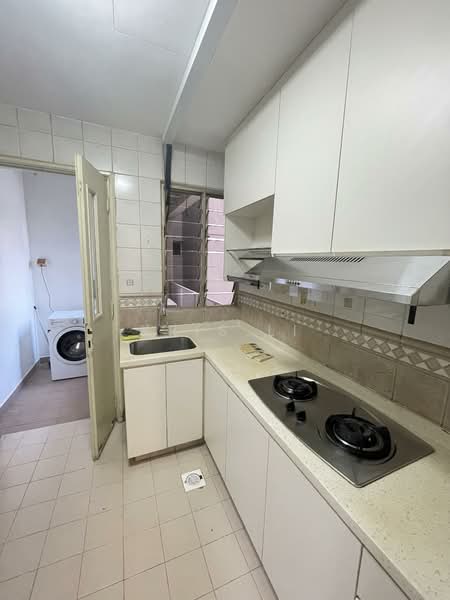 Regent Park, 22 Jalan Lempeng, Room Rental, 220 sqft, Condominium For Rent, by Kris Li, 25189579 - PropertyGuru.com.sg