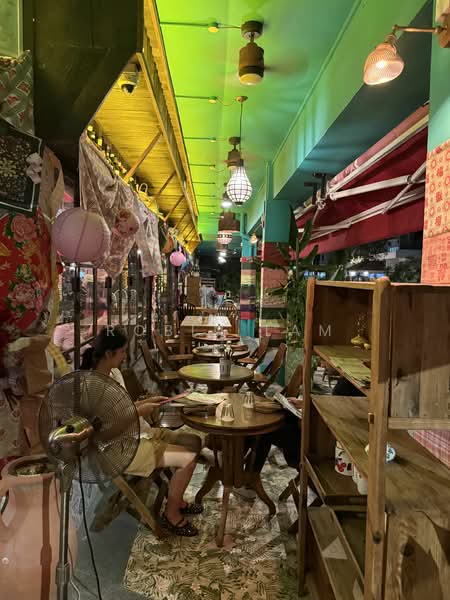 Joo Chiat corner F&B shop, Crane Road | Joo Chiat Road | East Coast Road, 1,593 sqft, Shop / Shophouse For Sale, by Robin Lam, 25189609 - CommercialGuru.com.sg