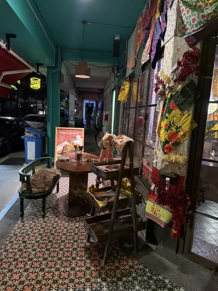 Joo Chiat corner F&B shop, Crane Road | Joo Chiat Road | East Coast Road, 1,593 sqft, Shop / Shophouse For Sale, by Robin Lam, 25189609 - CommercialGuru.com.sg