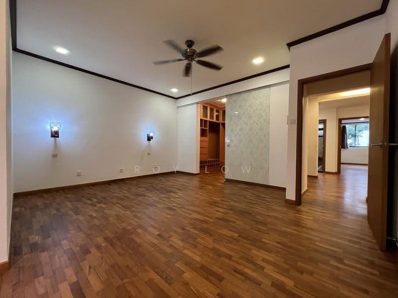 Sutton Place, 26 Farrer Road, Tanglin / Holland / Bukit Timah, 4 Bedrooms, 3,304 sqft, Condominium For Rent, by Roy Low, 25189728 - PropertyGuru.com.sg