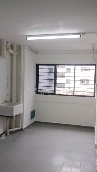 682 Hougang Avenue 4, 682 Hougang Avenue 4, Hougang / Punggol / Sengkang, 2 Bedrooms, 700 sqft, HDB Flat For Rent, by Esther Khoo, 25189814 - PropertyGuru.com.sg