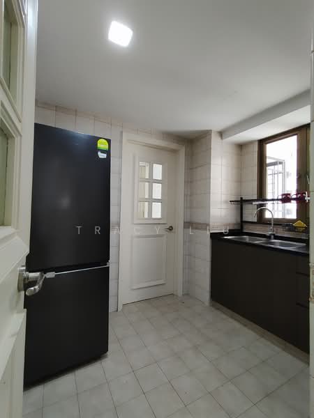 Parkview Apartments, 1 Bukit Batok Street 25, 3 Bedrooms, 1,119 sqft, Apartment For Rent, by Tracy Liu, 25190243 - PropertyGuru.com.sg