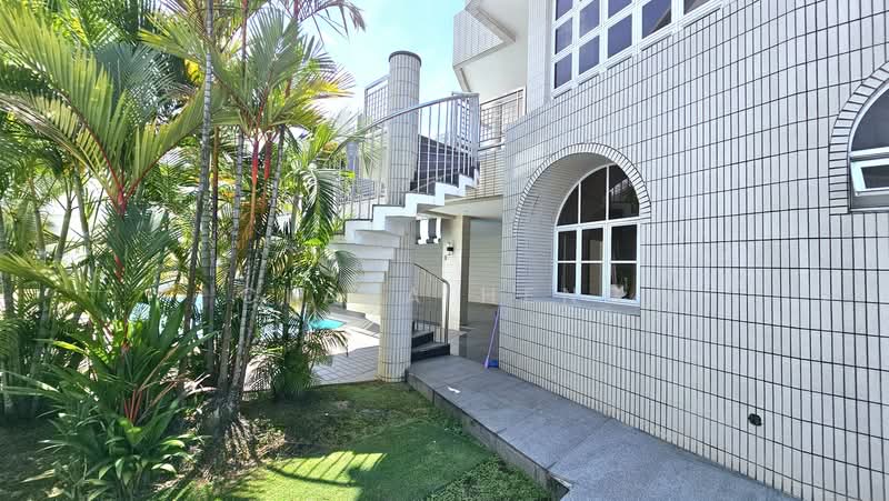 ☆Old-world Wealthy☆ Charming 5 level Semi-D with Pool, Natatorium, 2 Basements. Shortcut to Buses, Sennett Avenue | Lucky Heights | Bedok South, 6 Bedrooms, 11,240 sqft, Semi-Detached House For Sale, by Clara Heng, 25190289 - PropertyGuru.com.sg