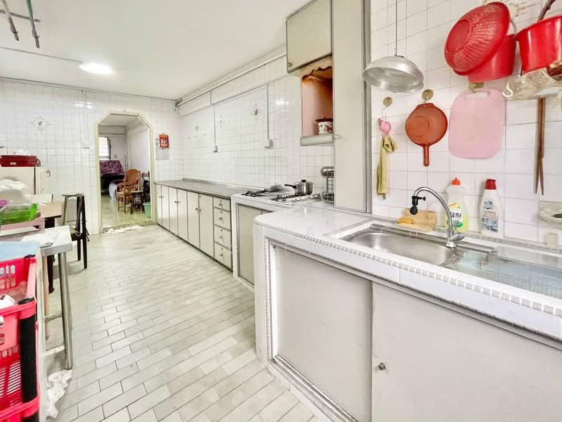 225A Jurong East Street 21, 225A Jurong East Street 21, 2 Bedrooms, 721 sqft, HDB Flat For Rent, by Jeremy Quah Chen Cher, 25190293 - PropertyGuru.com.sg