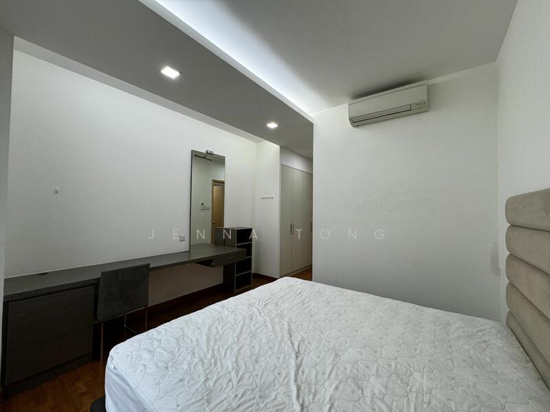 Lakeholmz, 82 Corporation Road, 3 Bedrooms, 1,238 sqft, Condominium For Rent, by Jenna Tong, 25190537 - PropertyGuru.com.sg