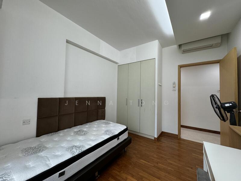 Lakeholmz, 82 Corporation Road, 3 Bedrooms, 1,238 sqft, Condominium For Rent, by Jenna Tong, 25190537 - PropertyGuru.com.sg