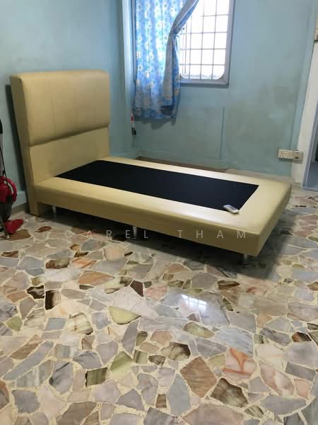 444 Ang Mo Kio Avenue 10, 444 Ang Mo Kio Avenue 10, 2 Bedrooms, 721 sqft, HDB Flat For Rent, by Carel Tham, 25191273 - PropertyGuru.com.sg