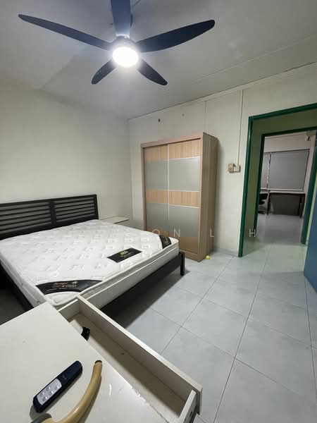 736 Tampines Street 72, 736 Tampines Street 72, 3 Bedrooms, 1,076 sqft, HDB Flat For Rent, by Brandon Loh, 25191461 - PropertyGuru.com.sg