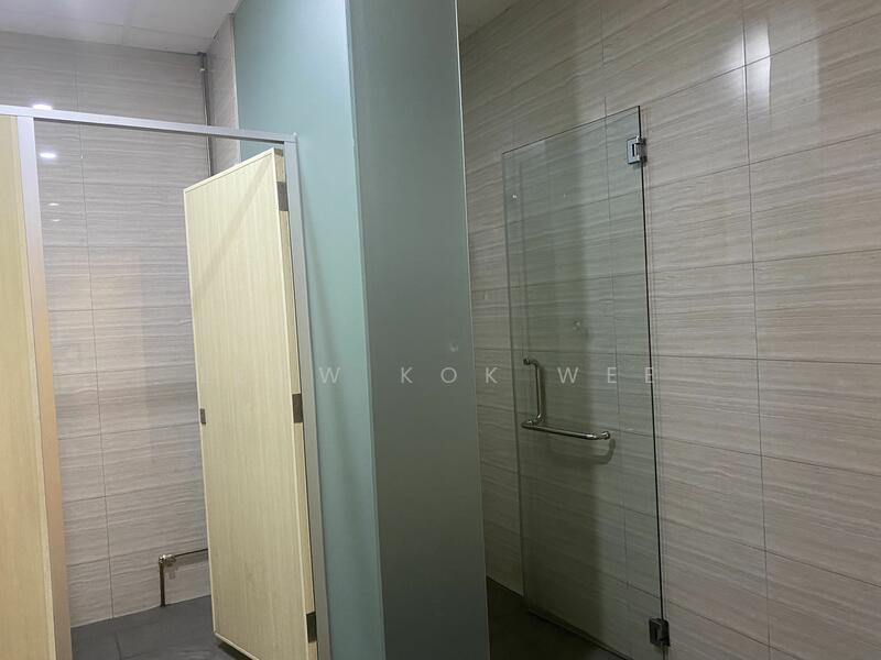 Marine, oil & gas use 12m workshop / warehouse with overhead crane & office ; Openyard space avail, , 12,000 sqft, Factory / Workshop (B2) For Rent, by Leow Kok Wee, 25191696 - CommercialGuru.com.sg