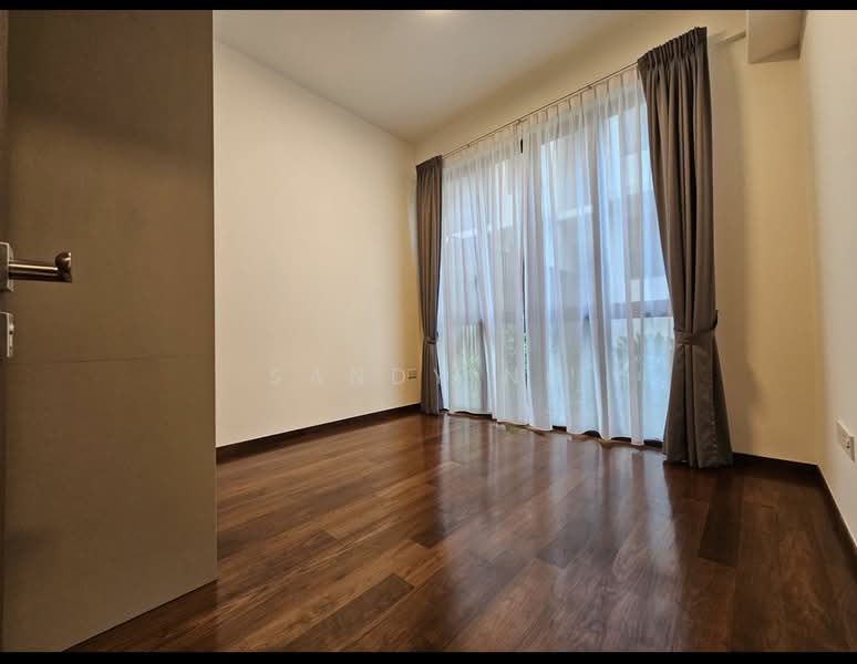 Parksuites, 18 Holland Grove Road, 2 Bedrooms, 786 sqft, Condominium For Sale, by Sandy Ng, 25192105 - PropertyGuru.com.sg